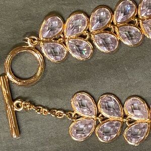 ✨EUC Melinda Maria Tennis Bracelet with Toggle Closure ✨